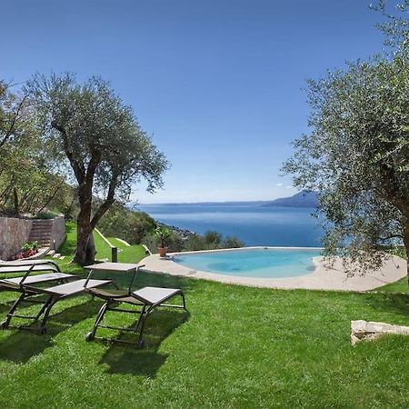 Villa Divina - Apt Divina Con Piscina E Vista Lago カステッレット・ディ・ブレンゾーネ エクステリア 写真