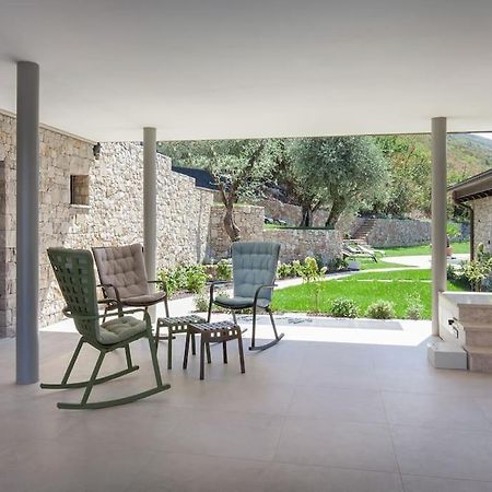 Villa Divina - Apt Divina Con Piscina E Vista Lago カステッレット・ディ・ブレンゾーネ エクステリア 写真